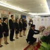 ถวายแจกันดอกไม้และลงนามถวายพระพรสมเด็จพระนางเจ้าสิริกิติ์ ฯและพระเจ้าวรวงศ์เธอ พระองค์เจ้าโสมสวลีฯ